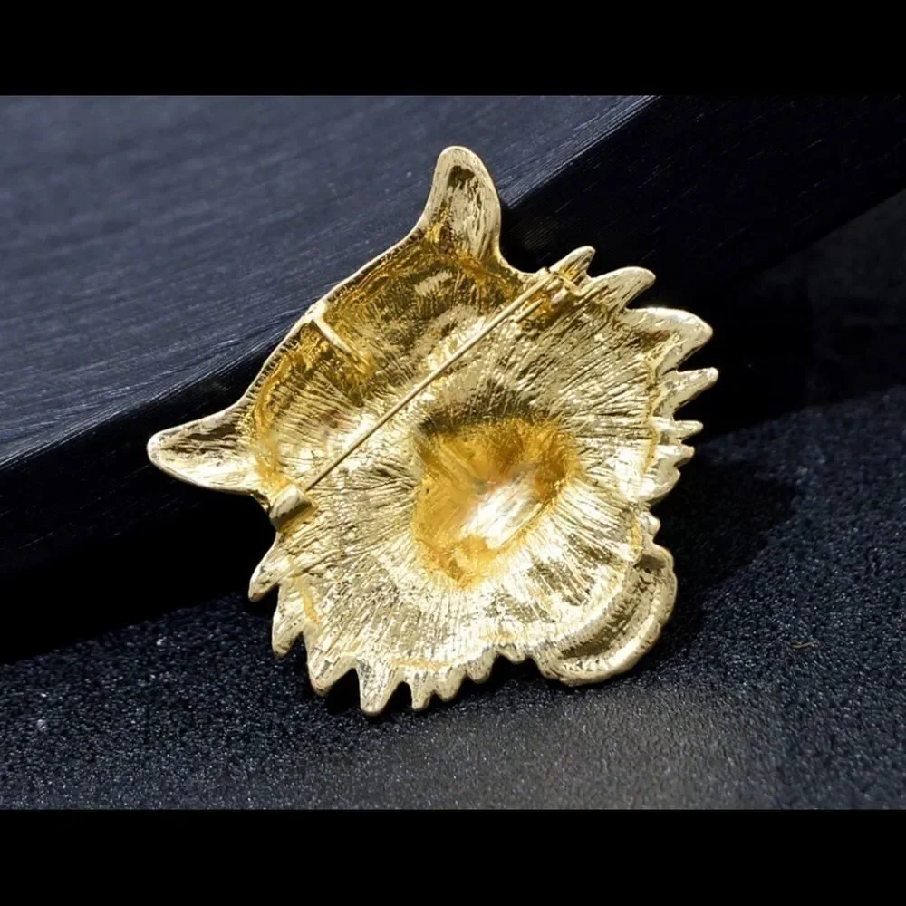 TIGER RHINESTONE BROOCH OR NECKLACE‎